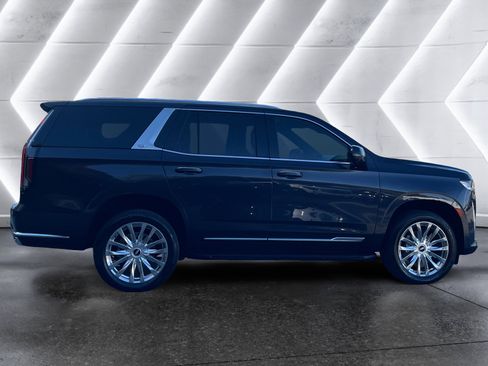 Used 2023 Cadillac Escalade Premium Luxury image 7