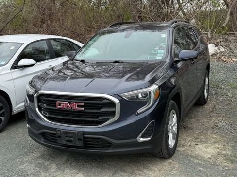 Used 2019 GMC Terrain SLE w/ Driver Convenience Package AWD/4WD image 1