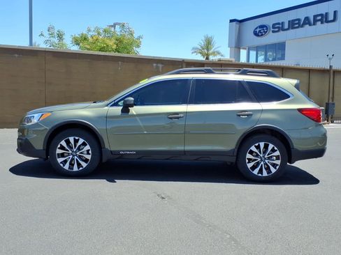 Used 2017 Subaru Outback 2.5i Limited AWD/4WD image 4