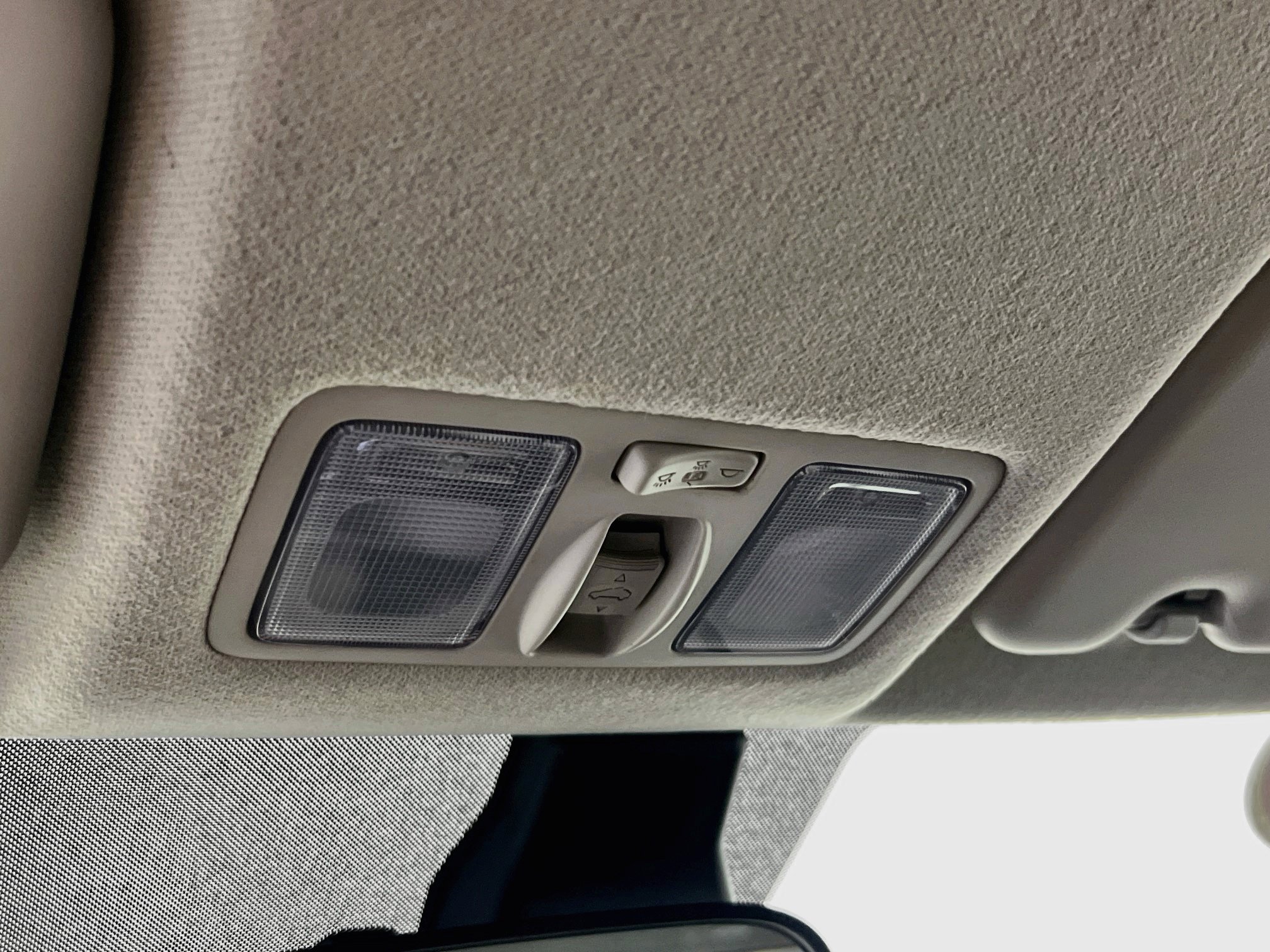 Used 2025 Hyundai Venue SEL FWD image 20
