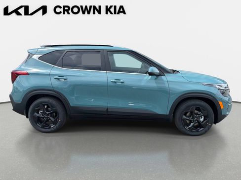 New 2026 Kia Seltos EX FWD image 4