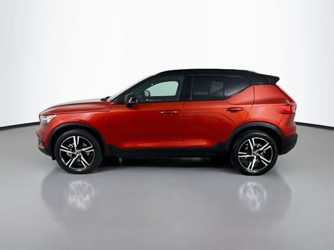Used 2020 Volvo XC40 T5 R-Design AWD/4WD image 4