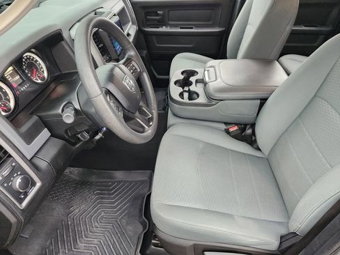 Used 2019 RAM 1500 Tradesman w/ Chrome Plus Package RWD image 13