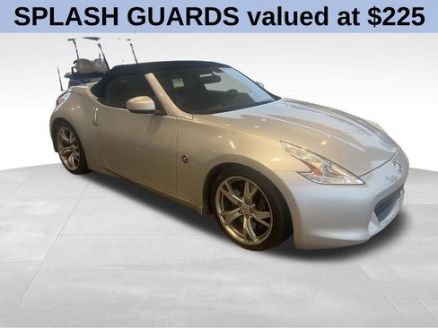 Used 2012 Nissan 370Z Touring w/ Sport Pkg image 3