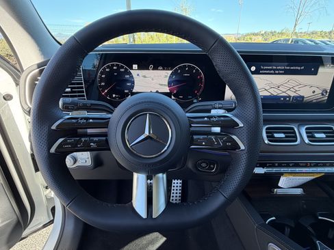 New 2026 Mercedes-Benz GLS 450 4MATIC image 22
