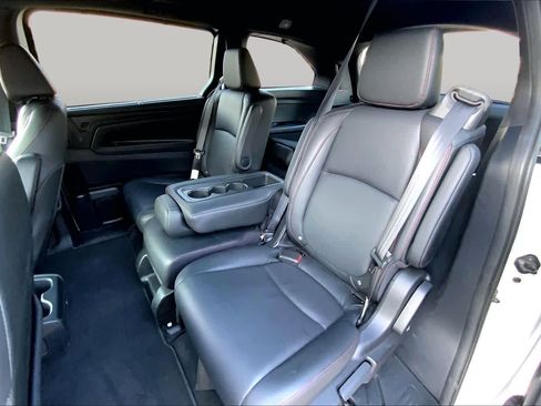 Used 2025 Honda Odyssey Sport-L image 21