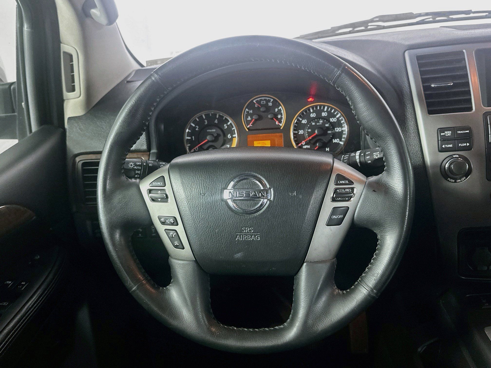 Used 2014 Nissan Armada SL RWD image 17