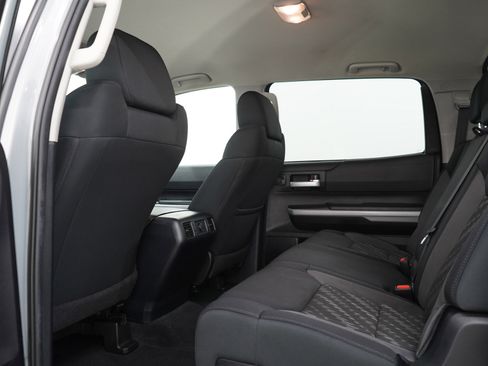 Used 2020 Toyota Tundra SR5 w/ TRD Off-Road Package image 18