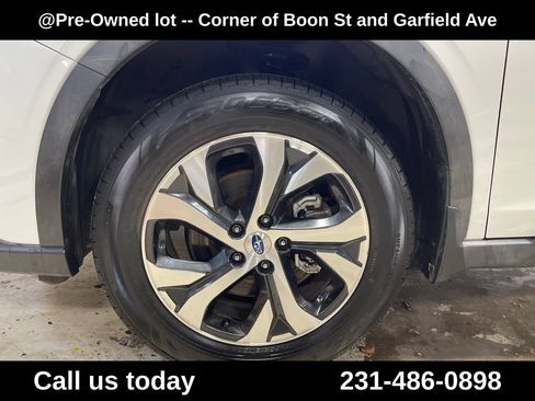 Used 2020 Subaru Outback Limited w/ Popular Package #2 AWD/4WD image 11