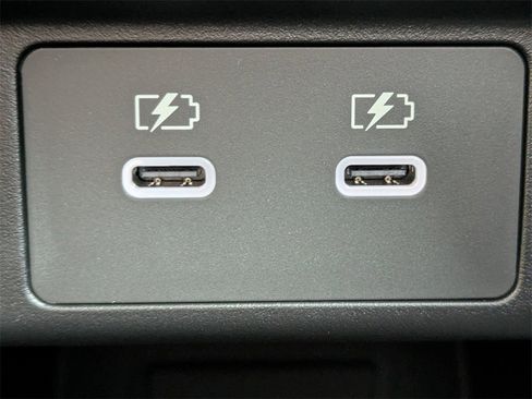 New 2026 Mitsubishi Outlander SE image 15