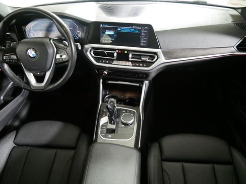 Used 2021 BMW 330e xDrive w/ Convenience Package image 10