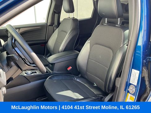 Used 2023 Ford Escape SE FWD image 9