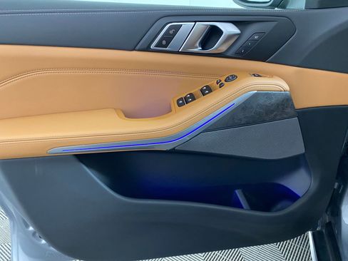 Certified 2024 BMW X5 xDrive40i w/ Premium Package image 11