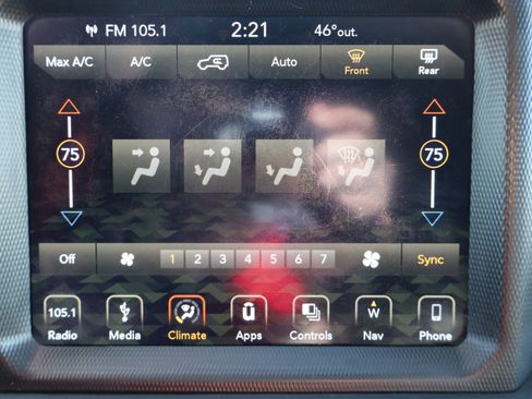 Used 2018 Jeep Wrangler Unlimited Sahara image 20