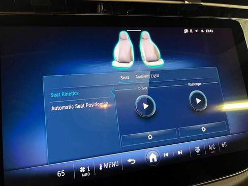 Used 2026 Mercedes-Benz E 350 4MATIC Sedan image 36