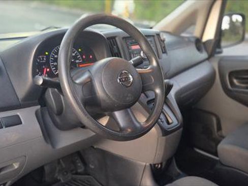 Used 2017 Nissan NV200 S image 13