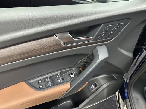 Used 2025 Audi Q5 2.0T Premium Plus w/ Premium Plus Package image 29