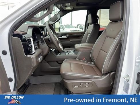 Certified 2024 GMC Sierra 3500 Denali w/ Denali Reserve Package AWD/4WD image 16