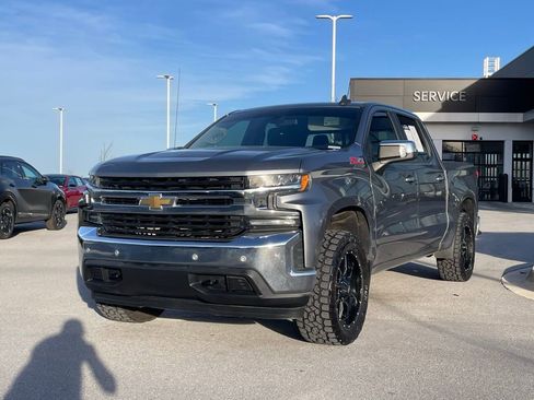 Used 2019 Chevrolet Silverado 1500 LT w/ All-Star Edition image 3