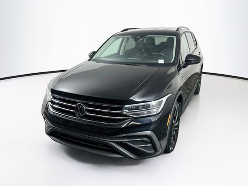 Used 2022 Volkswagen Tiguan S FWD image 3
