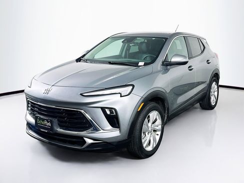 Used 2025 Buick Encore GX Preferred image 3