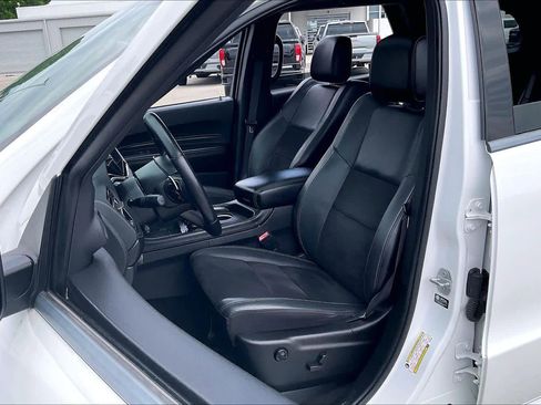 Used 2022 Dodge Durango GT RWD image 8
