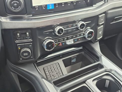 New 2026 Ford F350 Platinum AWD/4WD image 18