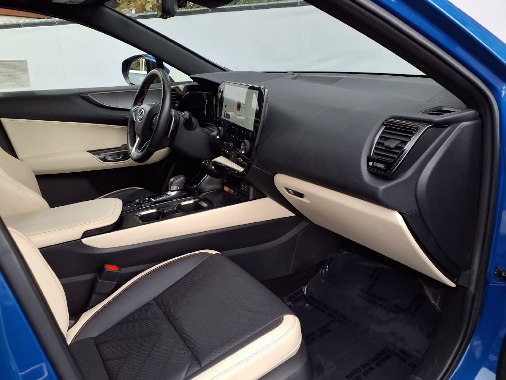 Used 2024 Lexus NX 450h+ AWD w/ Vision Package image 36