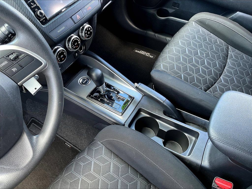 Used 2024 Mitsubishi Outlander Sport AWD image 18