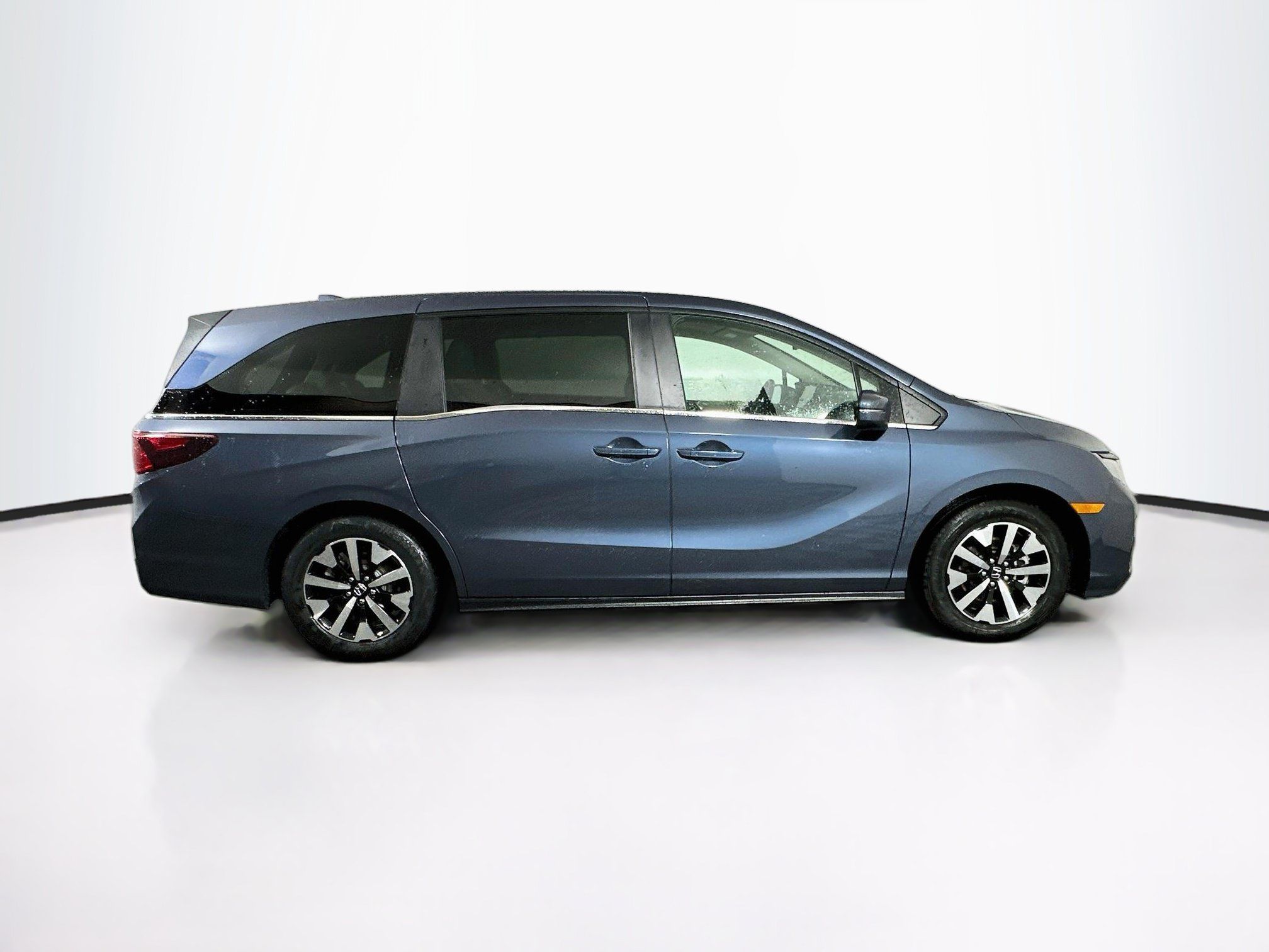 Used 2025 Honda Odyssey EX-L image 10