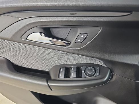 Certified 2022 Chevrolet TrailBlazer LT w/ Convenience Package image 31