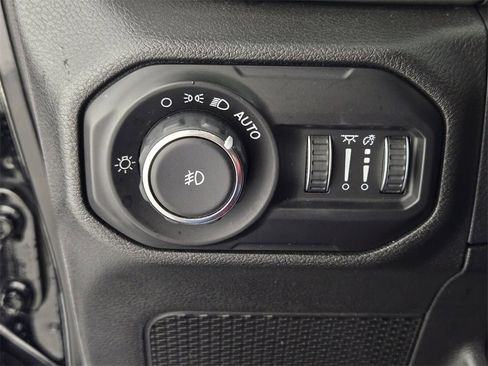 Certified 2021 Jeep Wrangler Unlimited Sport image 25