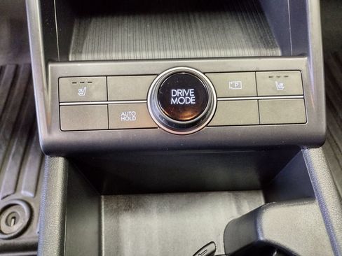 Certified 2024 Hyundai Kona SEL FWD image 31