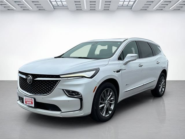 Used 2022 Buick Enclave Avenir w/ Avenir Technology Package AWD/4WD image 8
