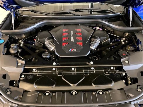 New 2026 BMW X5 M Competition w/ Executive Package AWD/4WD image 16