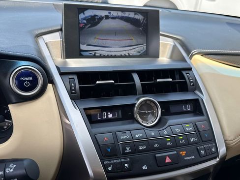 Used 2016 Lexus NX 300h AWD image 31