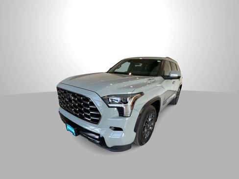 New 2026 Toyota Sequoia Platinum AWD/4WD image 4