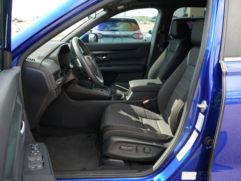 Used 2024 Honda CR-V Sport image 16