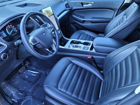 Used 2024 Ford Edge SEL image 14