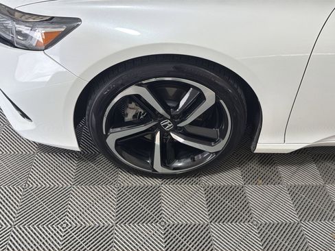 Used 2021 Honda Accord Sport image 12