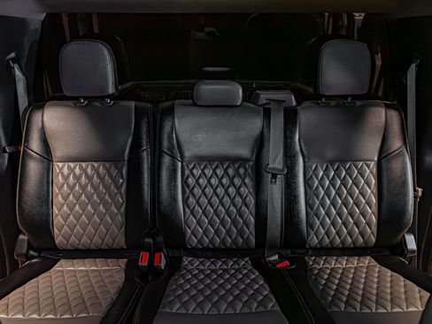 Used 2019 Ford F250 XLT w/ FX4 Off-Road Package image 20