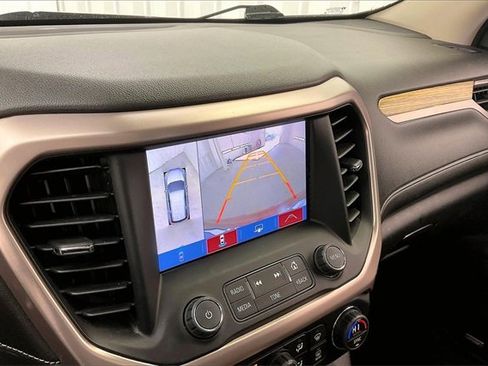 Used 2017 GMC Acadia Denali w/ Technology Package image 28