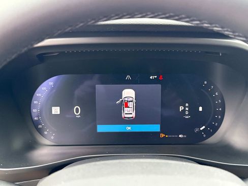 New 2026 Volvo XC40 B5 Plus w/ Climate Package image 29