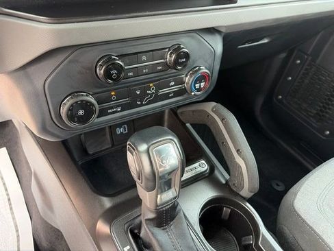 Used 2022 Ford Bronco Big Bend AWD/4WD image 24