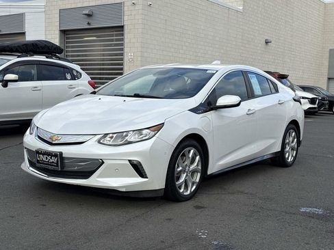 Used 2016 Chevrolet Volt Premier w/ Driver Confidence Package FWD image 6
