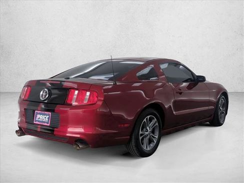 Used 2014 Ford Mustang Premium w/ Electronics Package RWD image 5