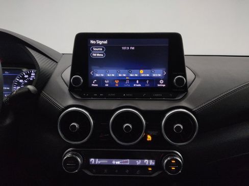 Used 2021 Nissan Sentra SV FWD image 25
