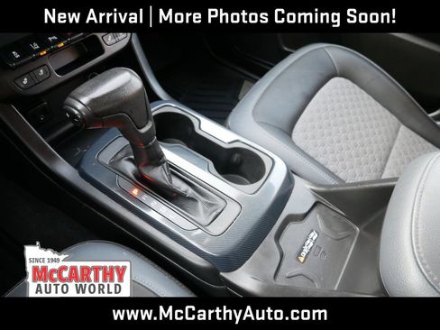 Used 2021 Chevrolet Colorado Z71 w/ Safety Package AWD/4WD image 23