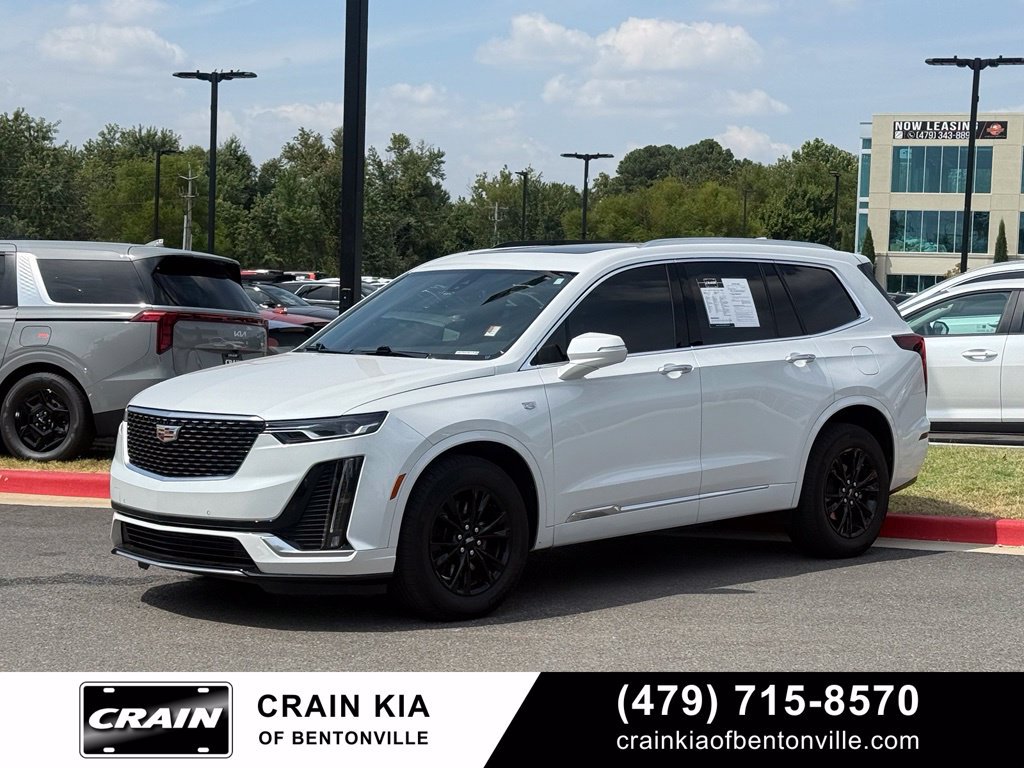 Used 2024 Cadillac XT6 Luxury AWD/4WD image 3