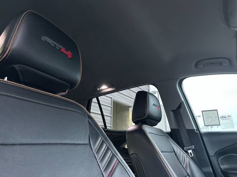 Used 2023 GMC Terrain AT4 image 16